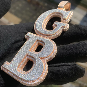 Colgante de Moissanita Dorada Personalizado de Fábrica con Corte Brillante, Cadena Cubana VVS, Nombre 3D Personalizado, Joyería Clásica para Fiestas - Product Image 5