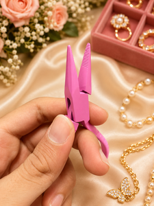 Pince à bec effilé rose pour la fabrication de bijoux, avec poignée à motif imprimé, outil de précision pour la perlage - Product Image 2