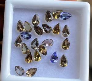 Lot de tanzanite naturelle facettée non chauffée 6x4 mm. Tanzanite en forme de poire, non montée. - Product Image 3