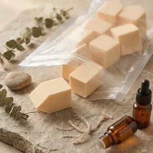 [K-ESSENTIALS] Ensemble d'éponges de maquillage jetables hygiéniques beiges portables multi-usages pour cosmétiques - Product Image 3