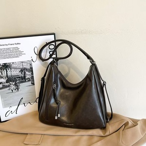 Factory Wholesale Women's Vintage Shoulder Bag Large Capacity Casual Adjustable Straps Convertible <b>Backpack</b> Design - Product Image 6