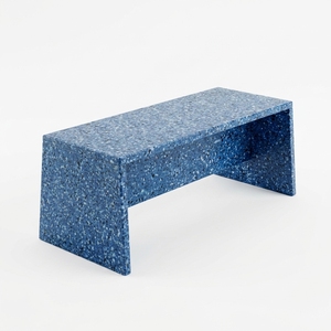 Banc d'extérieur moderne et étanche en plastique recyclé, pour école, artisanat, jardin et patio, écologique et durable - Product Image 2