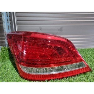 Luz Trasera Izquierda Usada Equus 924013N000 - Product Image 1