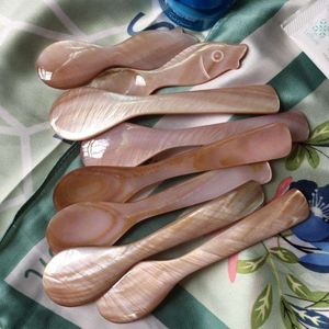 <b>Shell</b> Spoon Wholesale Handmade Natural Mother of Pearl Tableware for Hotel Dining and Gift Set OEM Manufacturer - Product Image 4