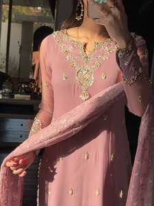 Traje de Fiesta de Diseño Estilo Pakistaní Georgette 2026 con Bordado Intenso y Dupatta para Mujer, Especial para Bodas - Product Image 3