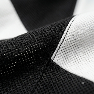 Chemise en jersey tricoté à manches courtes pour homme, rayée noir et blanc, 100% coton, coupe classique, style décontracté, séchage rapide - Product Image 4