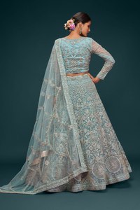 Robe de soirée de mariée florale bleu marine brodée en tulle souple, style Lehenga Choli avec dupatta, taille empire - Product Image 3