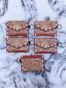 Porte-monnaie en cuir occidental de petite taille, sculpté à la main, élégant et multi-usages, pour unisexe - Vente flash - Product Image 4