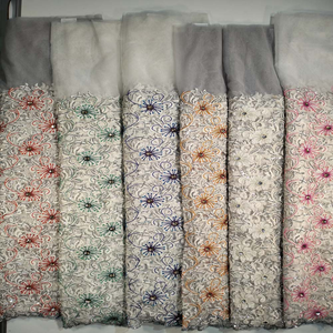 Caliente nueva tendencia diseño Floral vestido de novia y vestido de fiesta tela de encaje de red de algodón con cuentas de piedra decoración de diamantes de imitación - Product Image 3