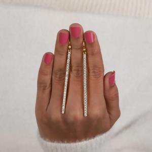 Pendientes Colgantes de Diamantes Cultivados en Laboratorio de Oro Amarillo de 14K con 3.00 TCW, Elegantes Pendientes de Diamantes, Joyería Fina de Lujo para Mujer - Product Image 4