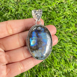 Colgante de Plata de Ley 925, colgante de piedras preciosas de labradorita, joyería hecha a mano, joyería de labradorita, regalo para ella - Product Image 1