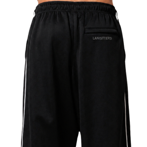 Pantalon de survêtement streetwear personnalisé pour homme, coupe ample à jambe large, avec passepoil latéral, taille à cordon de serrage et ourlet ouvert, Fournisseur d'usine de vêtements OEM - Product Image 4