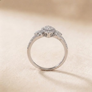 Anillo de compromiso y boda de oro blanco de 9K con diamante de laboratorio de 0.59CT, corte marquesa y racimo, pavé de brillantes redondos, para mujer, joya personalizada - Product Image 2