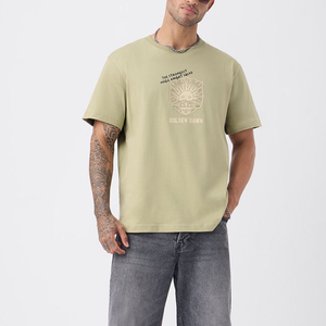 เสื้อยืดถักลำลองสำหรับผู้ชาย แขนสั้นสำหรับฤดูร้อน พิมพ์ลายแบบกำหนดเองด้วยเทคนิคการถ่ายเทความร้อน เนื้อผ้านุ่ม ระบายอากาศได้ดี เหมาะสำหรับเล่นกอล์ฟ - Product Image 1