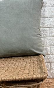 Taie d'oreiller carrée en coton vert uni avec broderie mignonne, lavable, pour hôtel, décoration intérieure - Product Image 3