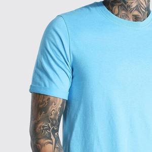 T-shirt pour homme à col rond et manches courtes en toile de coton 100% premium, coupe ample, avec logo personnalisé imprimé en sérigraphie sur le devant, 180 grammes - Product Image 4