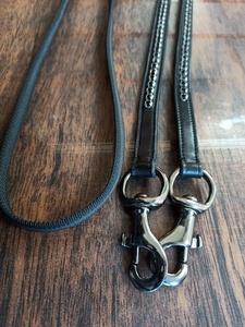 Accesorios Ecuestres Rub International, Riendas de Cuero, Brida Duradera con Hebilla de Latón y Cristal Negro, Equipo de Equitación Portátil - Product Image 4