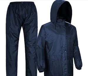 Traje Impermeable de Poliéster Resistente con Capucha para Trabajo al Aire Libre en Invierno - Product Image 4