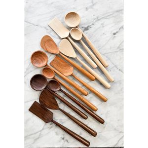 Cuillère à salade en bois de mangue écologique faite à la main, ustensile durable - Product Image 1