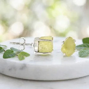 Boucles d'oreilles en argent sterling 925 avec quartz citron vibrant, bijoux faits à la main, pierres précieuses brutes, pour un été lumineux et un usage quotidien. - Product Image 5