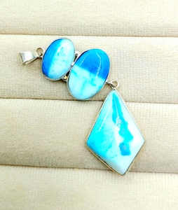 Pendentif Cabochon Ovale Fait Main en Opalite Bleue Naturelle Multi-Pierres, Sertissage en Argent Sterling 925 Plaqué Argent, Forme Diamant - Product Image 5