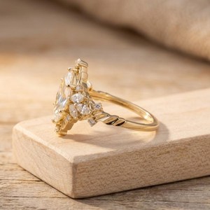Bague de fiançailles en or massif 10K 14K 18K avec diamant de laboratoire taille marquise et taille ronde, couleur DEF, clarté VS VVS, certifiée IGI, vente en gros - Product Image 5