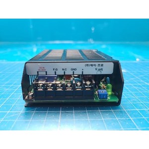 Adaptador de Corriente Industrial APRO APP24-1 Usado Como Está, Piezas de Repuesto para Equipos Semiconductores Antiguos - Product Image 4
