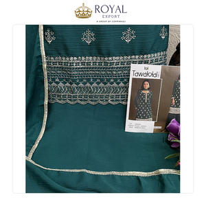 Última Moda en Ropa Pakistaní Estilo Bollywood, el Mejor Diseño en Seda Chinnon con Hermoso Bordado, Conjunto de Kurti y Plazzo - Product Image 2