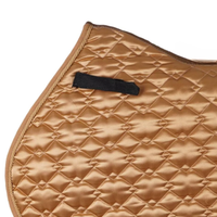 Tapis de selle de luxe en or avec bonnet d'oreille assorti, équipement d'équitation matelassé