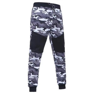 Ensemble de survêtement camouflage à capuche et fermeture éclair pour homme – Coupe ajustée, pantalon de jogging décontracté et sweat à capuche – Idéal pour l'automne - Product Image 3