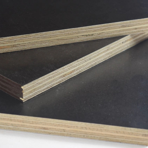 Contrachapado de doble cara con película impermeable, Vietnam, 4x8, grosor 3/4, para uso en construcción, encofrados, cofragem y edificaciones. - Product Image 1