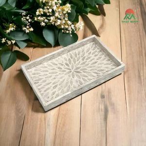 Bandejas Decorativas de Mármol Nhat Minh, Juego de 4 Piezas, Rectangulares, con Diseño Floral y de Plantas, Estilo Tradicional - Product Image 4