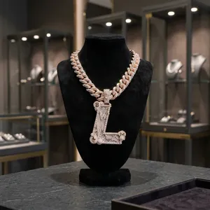 Collier chaîne avec pendentif lettre L au design unique, style Hip Hop, plaqué or rose, pavé de diamants de laboratoire, pour homme, idéal pour les soirées - Product Image 2