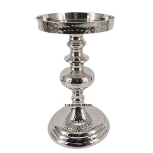 Portavelas de Aluminio de Alta Calidad con Diseño de Textura Martillada, Regalo de Boda, Portavelas Plateado Brillante para Restaurante - Product Image 1