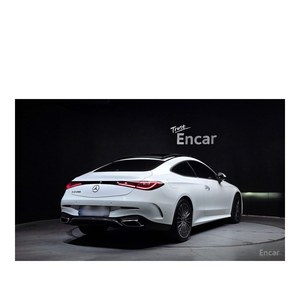 Mercedes-Benz CLE200 Coupé Clase CLE 2024 con 27,862 km, Volante a la Izquierda, Caja de Cambios Automática, Cámara Trasera - Product Image 2
