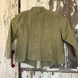 Chaqueta safari sencilla de gamuza marrón estilo western con manga tres cuartos, flecos y hombros caídos, estilo otoñal para mujer. - Product Image 3