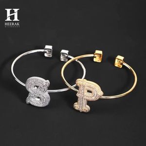 Bracelets personnalisés avec initiales - Bracelet alphabet pavé de pierres baguette - Bijoux hip-hop personnalisés - Product Image 2