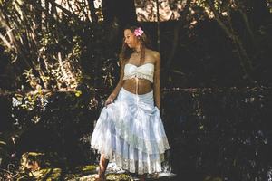 Falda larga de flamenco con volantes de encaje |   Falda Maxi Española con Volantes |   Ropa de Baile Estilo Boho para Mujer - Product Image 2