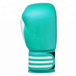 Guantes de Boxeo Premium con Ajuste Ergonómico para una Posición Cómoda de las Manos y Precisión Mejorada en los Golpes - Product Image 4