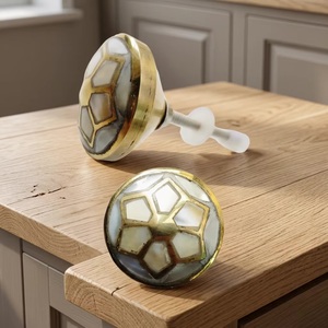 Pomo Redondo de Latón para Mueble con Incrustaciones de Nácar, Diseño Moderno, Ecológico, Fácil Instalación para Tiradores de Cajones de Cocina - Product Image 5