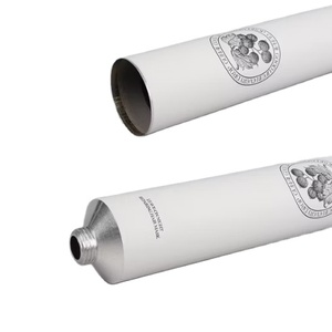 Tube d'emballage cosmétique de luxe personnalisé en aluminium 99,7 % facile à transporter avec logo personnalisé et bouchon à vis GREEN PACKAGING 50-120 ml - Product Image 6