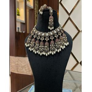 Conjunto de Gargantilla y Aretes de Latón Plateado con Circonitas de Primera Calidad, Glamuroso y Elegante, para Bodas y Eventos - Product Image 1