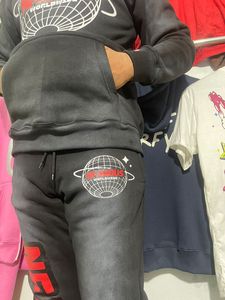 Ensemble sweat-shirt et pantalon de jogging oversize effet délavé TWIN CITY Custom Streetwear pour homme - Product Image 4