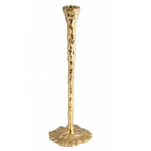 Candelabro de Metal de Alta Calidad con Forma de Pulpo, Candelabro Hecho a Mano, Ideal para Centros de Mesa en Bodas y Fiestas - Product Image 2