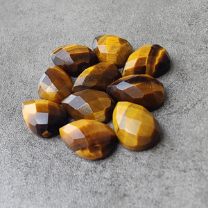 Piedra Preciosa Suelta de Ojo de Tigre Natural, Corte Checker, Forma de Pera, Parte Posterior Plana, Calibrada - Product Image 3
