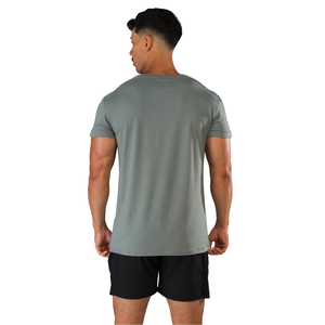 T-shirt de sport gris à manches courtes pour homme – Confortable, élégant, idéal pour la gym – Vente en gros de vêtements décontractés de haute qualité - Product Image 2