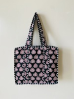 Sac fourre-tout mini matelassé à fermeture éclair en coton pur 100 % imprimé à la main style indien vintage pour femme – Collection Printemps/Été/Hiver – Vente en gros