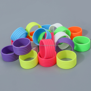 Anneaux de finition en caoutchouc réglables pour poignées de pickleball, de haute qualité, durables, vente en gros, OEM personnalisé - Product Image 2