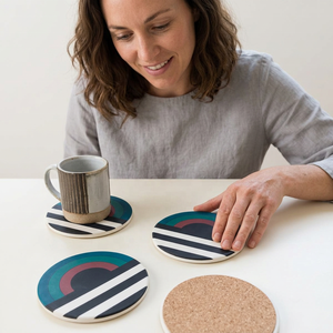 Juego de Posavasos Modernos de Resina y MDF de Lujo con Diseño Ecológico Reutilizable a un Precio Muy Razonable - Product Image 1
