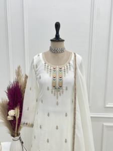 Ensemble Sharara en tissu pur, doux et croquant, avec dupatta, prêt à porter, infroissable et extensible, idéal pour les fêtes - Product Image 6